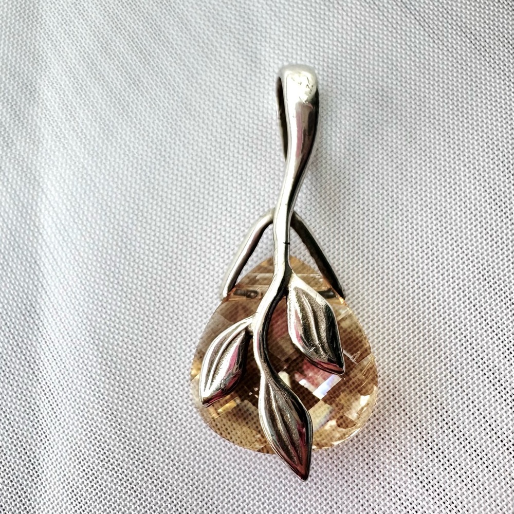 Beautiful Leaves Silver Crystal leaf large bold pendant with bale Vintage